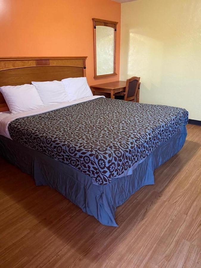 Lariat Motel Moriarty Extérieur photo